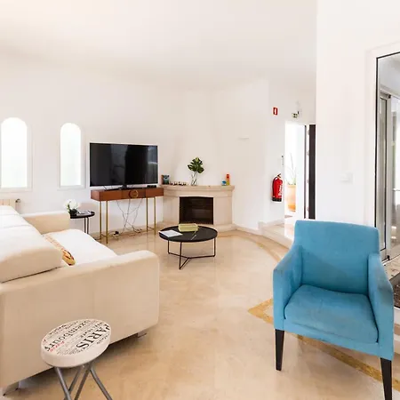 וילה Casa Falesia *